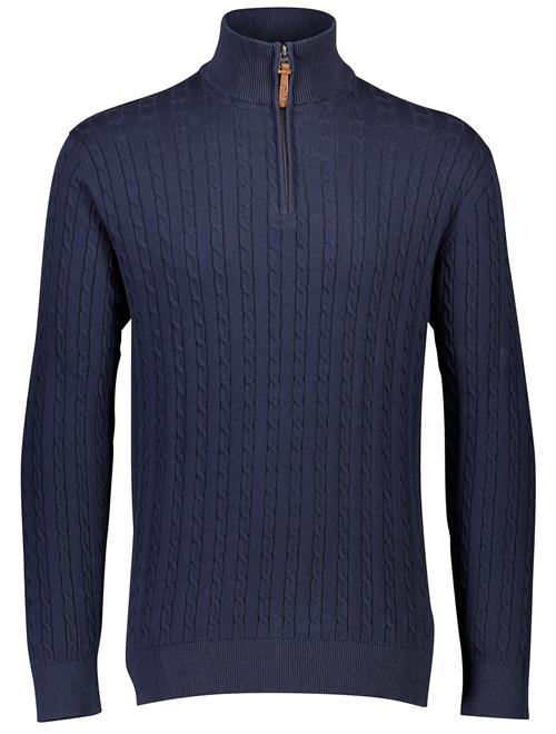 Morgan Half-zip