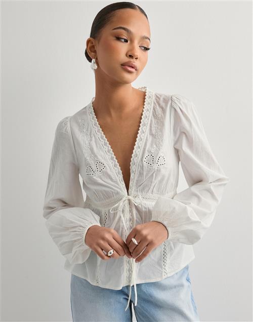 Nelly - Hvid - Amaze Me Blouse