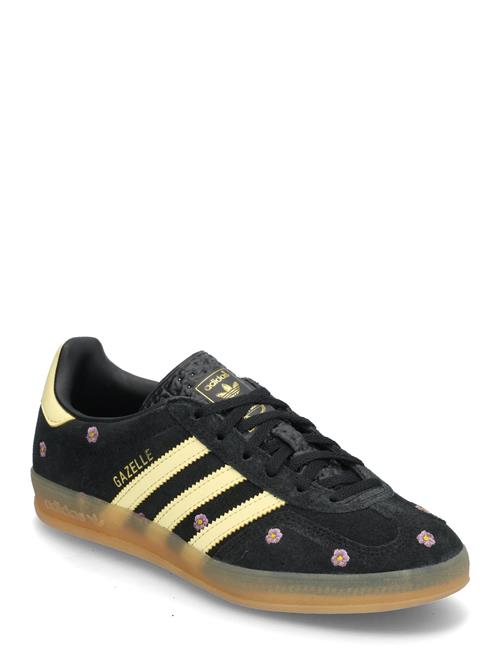 Se Gazelle Indoor W Adidas Originals Black ved Booztlet