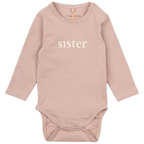 Se The New Siblings GOTS Natalie Body Adobe Rose | Lyserød | 86 cm ved Babyshop