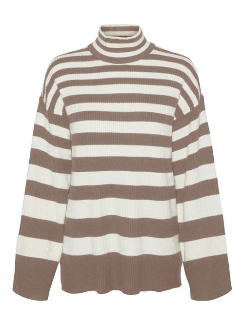 Se VERO MODA Pullover 'HERMOSA'  creme / brun ved About You