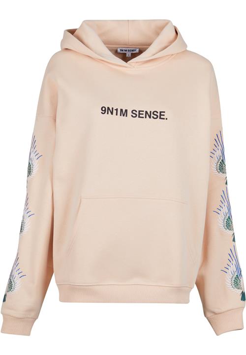 Se 9N1M SENSE Sweatshirt 'W-Bee'  creme / blå / sort / hvid ved About You