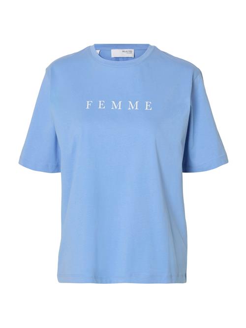 Se SELECTED FEMME Shirts 'VILJA'  lyseblå / hvid ved About You