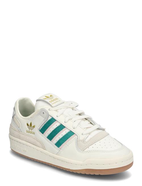 Se Forum Low Cl Adidas Originals White ved Booztlet