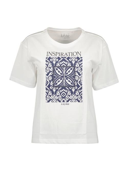 Se BLUE SEVEN Shirts  navy / sort / hvid ved About You