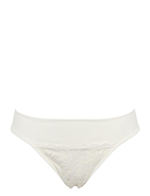 Bella String Missya White