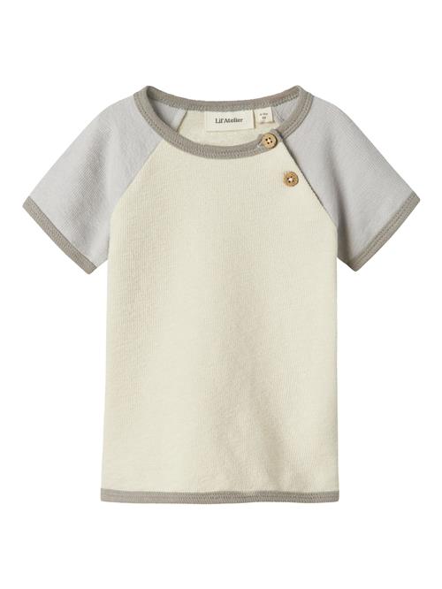 Se NAME IT Shirts  grå / hvid ved About You