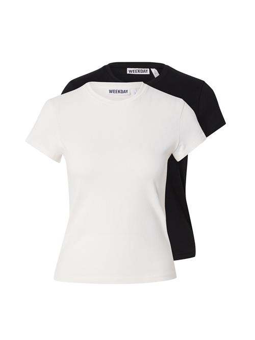 Se WEEKDAY Shirts 'Carla'  sort / hvid ved About You