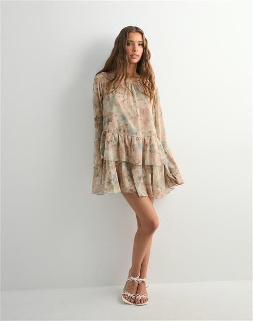 Vero Moda - Blomstret - Vmstarry Ls Ruffle Mini Dress Exp