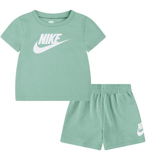 Nike ShortssÃ¦t - T-shirt/shorts - Steam
