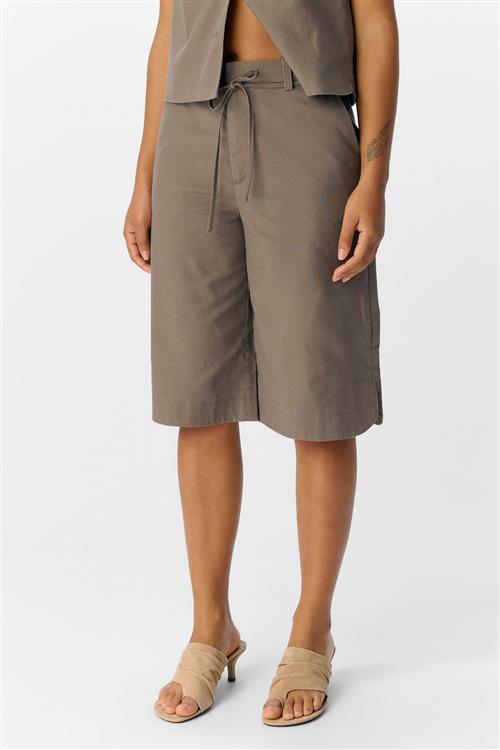 Aura Bermuda Shorts - Morel - 38 - Object