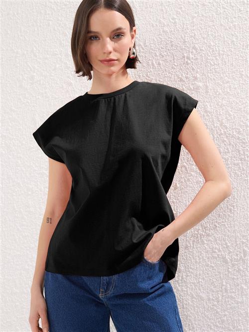 Trendyol Shirts  sort