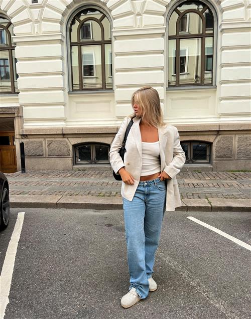 Nelly - Blå - Low Waist Straight Leg Jeans