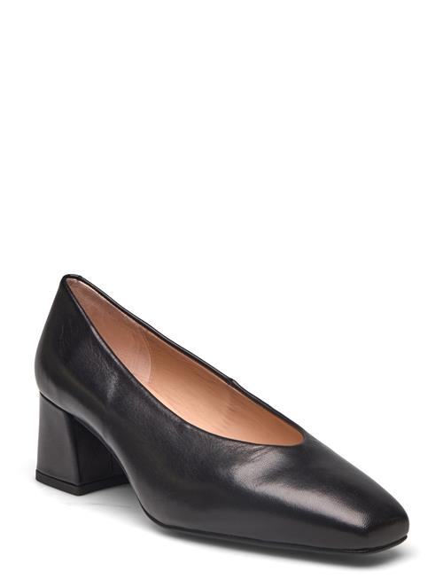 Larue_Nto UNISA Black