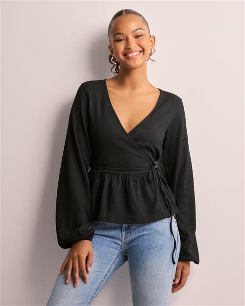 Nelly - Sort - Cute Wrap Top
