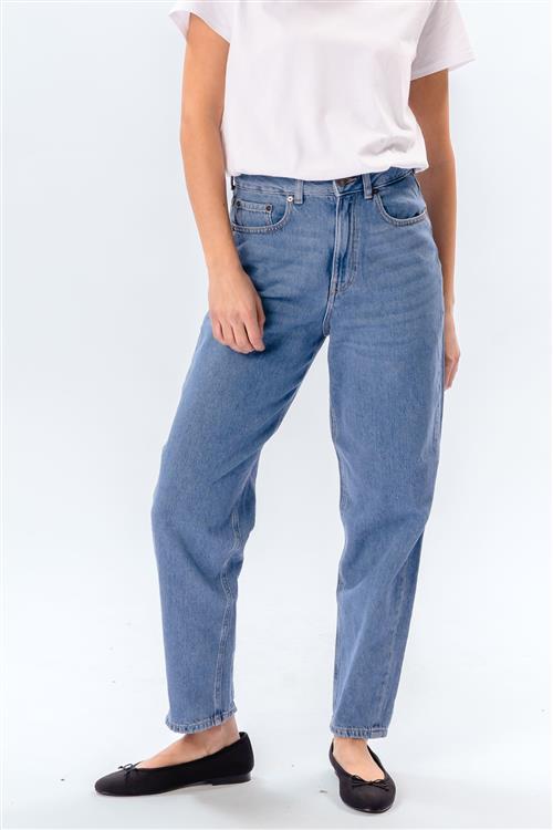 Originale Performance Mom Jeans - Light Blue Denim - Dame - 32/32 - TeeShoppen