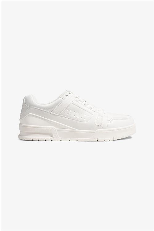 Classic Sneaker - White - 42 - TeeShoppen