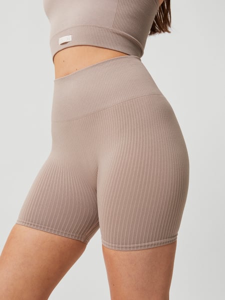 Björn Borg Studio Seamless Rib Shorts Beige, L