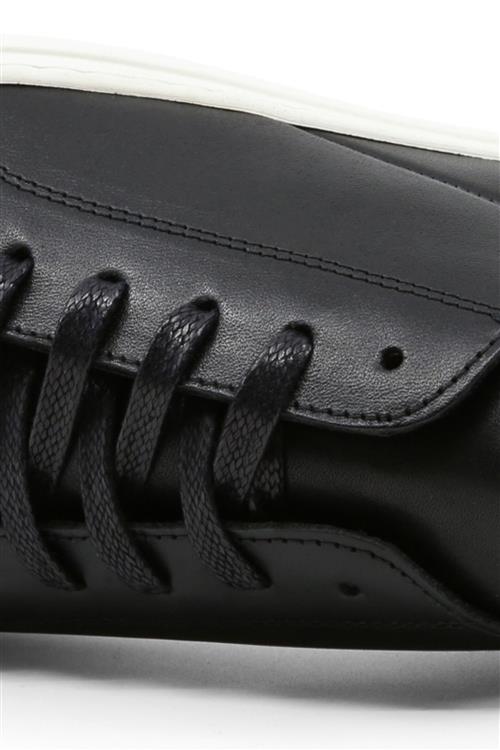 Junk de Luxe Sneakers