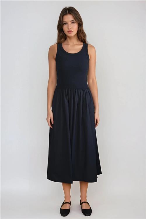 Hanna Kjole - Sort - XL - TeeShoppen