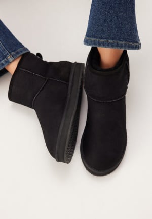 Shepherd Paris Sheepskin Boots Black 36