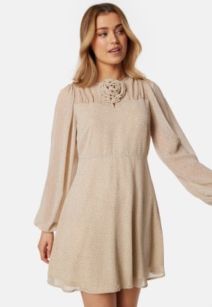 BUBBLEROOM Roxana Dress Light beige 36
