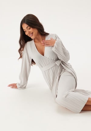 BUBBLEROOM  Pleated Wrap Dress Light beige S