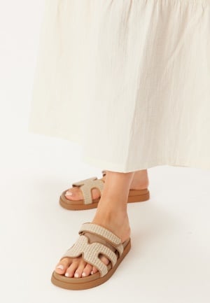 Steve Madden Missile Sandal Nat Raffia 40