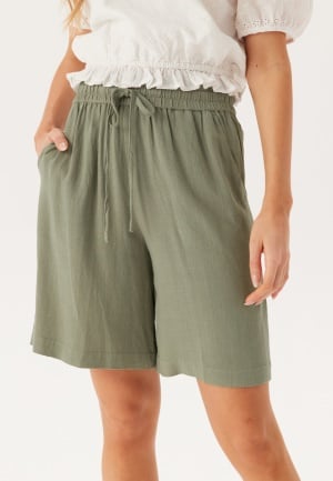SELECTED FEMME Slfviva MW Shorts Vetiver 42