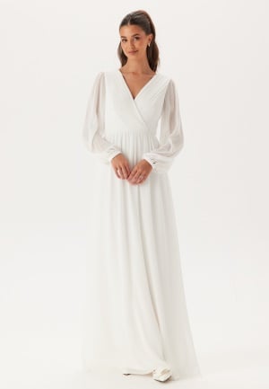 Bubbleroom Occasion Pleated V-Neck Wedding Gown White 42