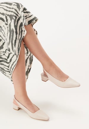 BUBBLEROOM Slingback Sandal Cream 41