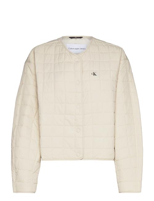 Se Short Quilted Jacket Calvin Klein Jeans Cream ved Booztlet