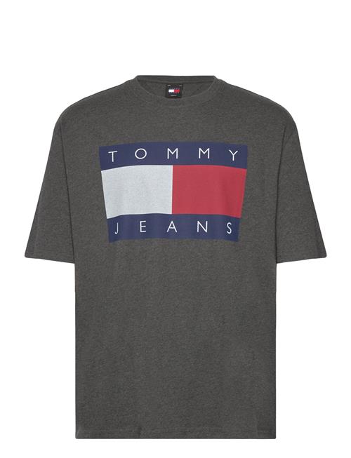 Se Tjm Ovz Melange Flag Tee Tommy Jeans Grey ved Booztlet
