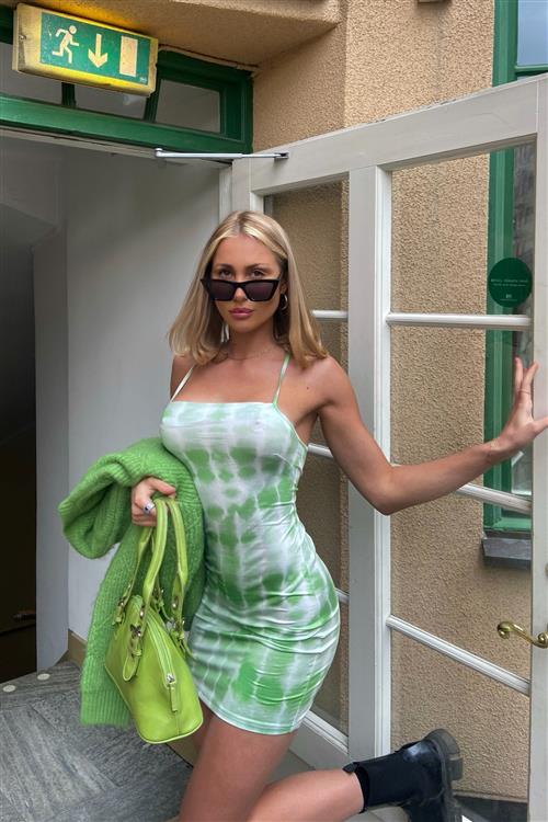 Kiwi obsession dress - Large - May