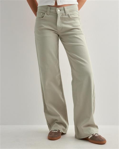 Nelly - Beige - Low Waist Loose Jeans