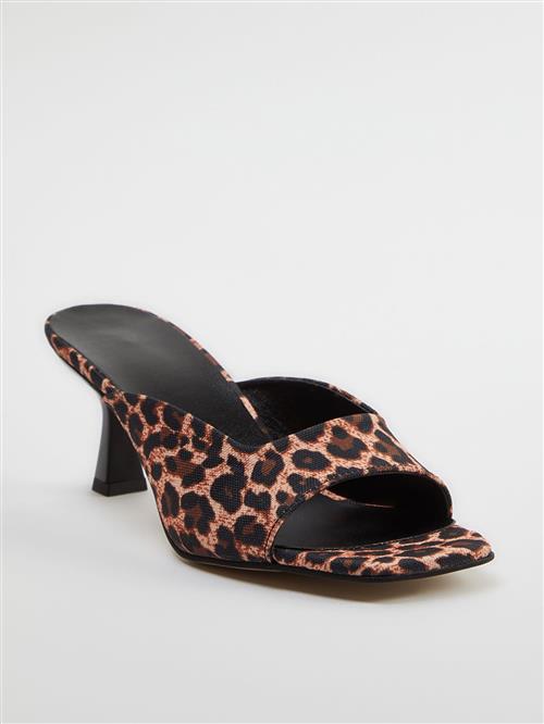 Trendyol Pantoletter 'Classic'  brun / sort