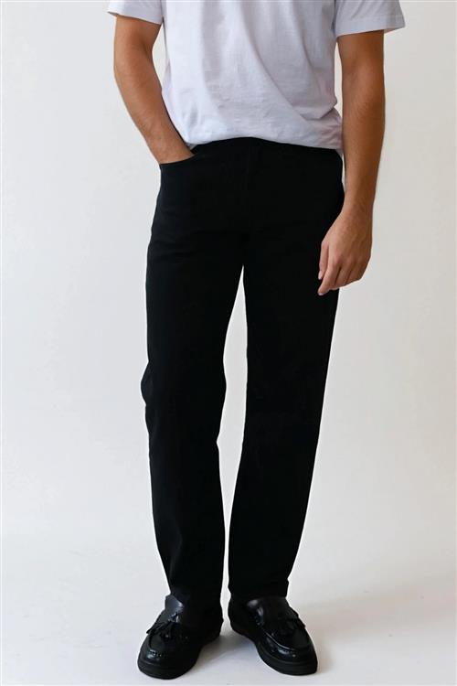 Noah Loose Fit Jeans - Solid Sort - 34/32 - TeeShoppen