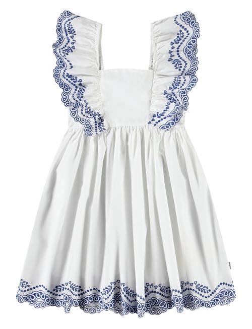 Clementine Molo White