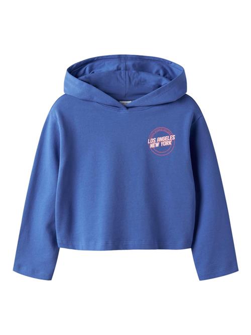 Se NAME IT Sweatshirt 'NKFVIALA'  blå / rød / hvid ved About You