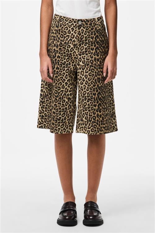 Salume Wide Denim Shorts - White Pepper Leo - PIECES