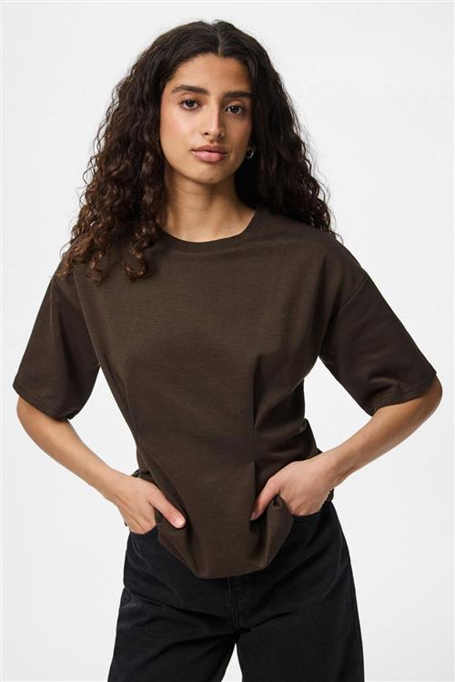 Skylar O-Neck Fitted Tee - Delicioso - L - PIECES