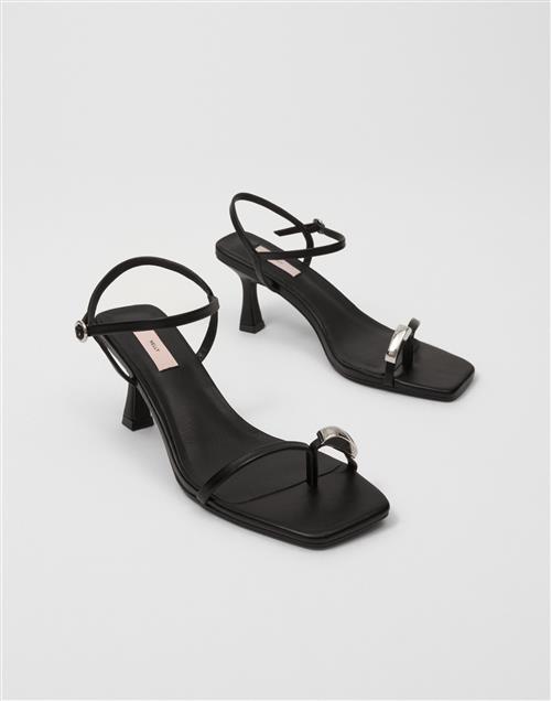Nelly - Sort - Simplicity Heel
