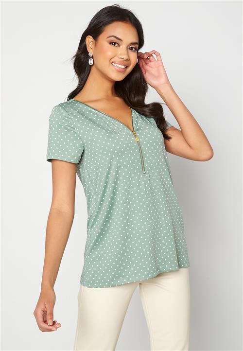 Happy Holly Carrie top