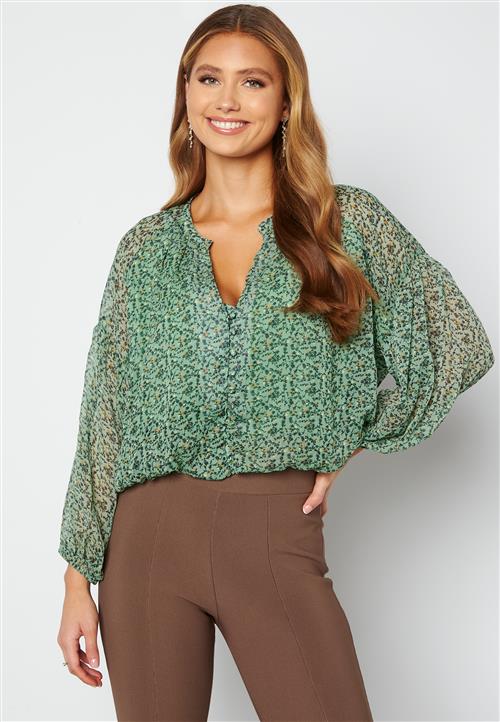 Bubbleroom Care Remmie Blouse