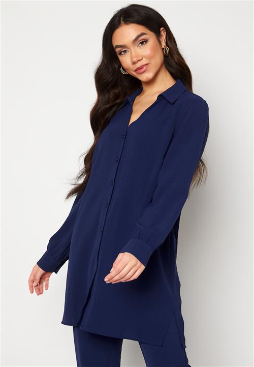 Happy Holly Victoria tunic