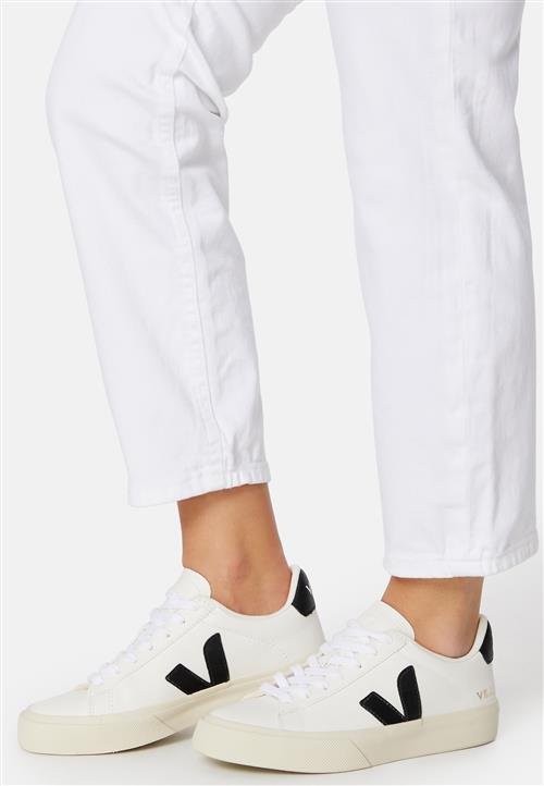 VEJA Campo Sneaker
