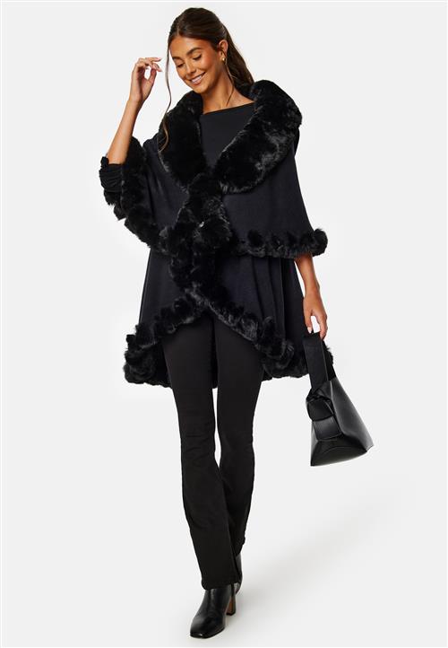 Hollies Wednesday Cape