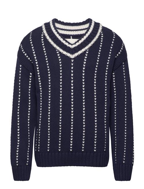 Pinstriped Collegiate V-Neck GANT Navy