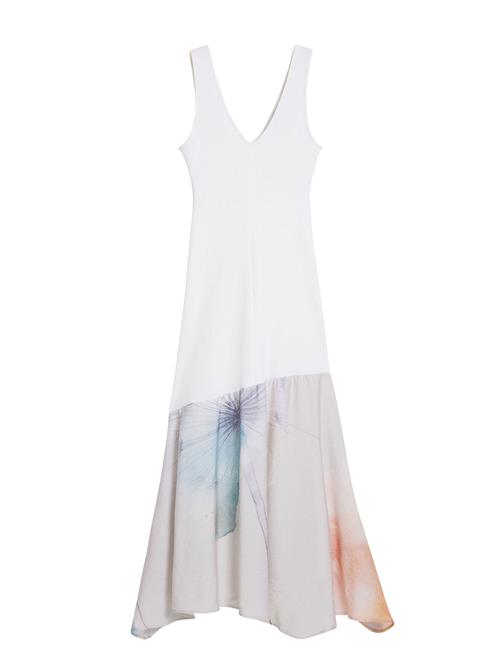Se Desigual Kjole  blandingsfarvet / hvid ved About You