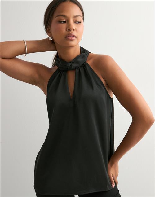 Neo Noir - Sort - Svala Heavy Sateen Top